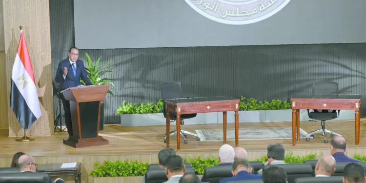 رئيس الوزراء فى مؤتمر صحفى: نبحث مع صندوق النقد حاليًا مراجعة توقيتات  ومستهدفات البرنامج الاقتصادى