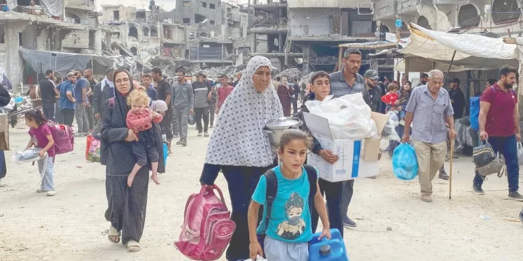 اعتقال وتنكيل فى الضفة: استشهاد وإصابة 175 فلسطينياً فى 3 مجازر بالقطاع