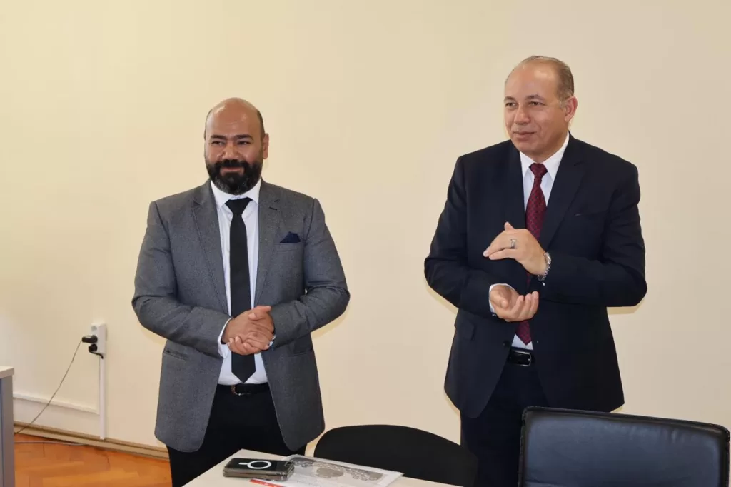 رئيس جامعة المنصورة يلتقي الطلاب الدارسين بجامعة ببلغاريا 3 - جريدة الجمهورية 23 1 - جريدة الجمهورية