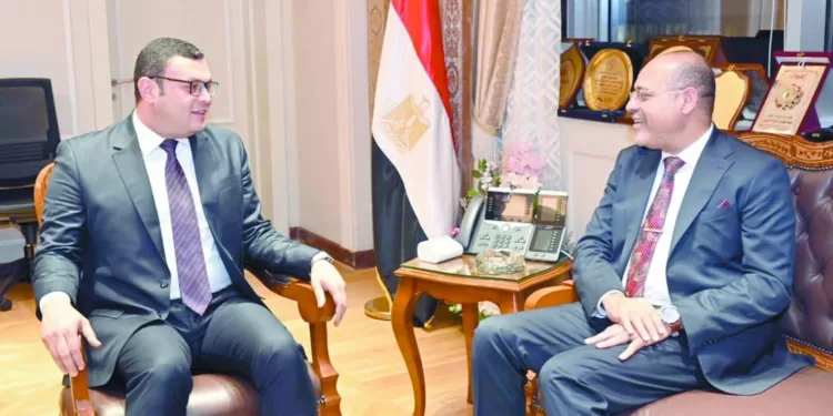 حماية اجتماعية وصحية: توسيع قاعدة العمالة غير المنتظمة وعمال التراحيل 1 - جريدة الجمهورية حماية اجتماعية وصحية: توسيع قاعدة العمالة غير المنتظمة وعمال التراحيل