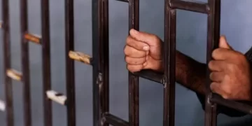 تجديد حبس المتهم بتصوير زميلاته أثناء تغيير ملابسهن