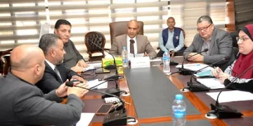 سكرتير عام الدقهلية يعقد الاجتماع الدوري للجنة الإصحاح البيئي