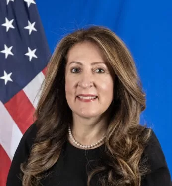 السفيرة الأمريكية تشيد بمشروع محطة مياه الهنادي كنموذج للتعاون 1 - جريدة الجمهورية السفيرة الأمريكية تشيد بمشروع محطة مياه الهنادي كنموذج للتعاون