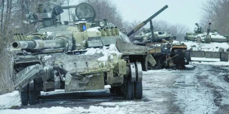 بايدن- بوتين».. على خط «النووى» فى أوكرانيا