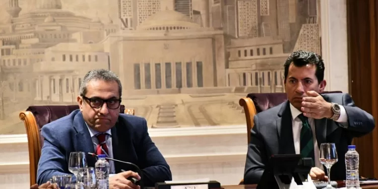 «صبحي» و «عباس» يتابعان آخر استعدادات النسخة الـ9 لماراثون زايد الخيري