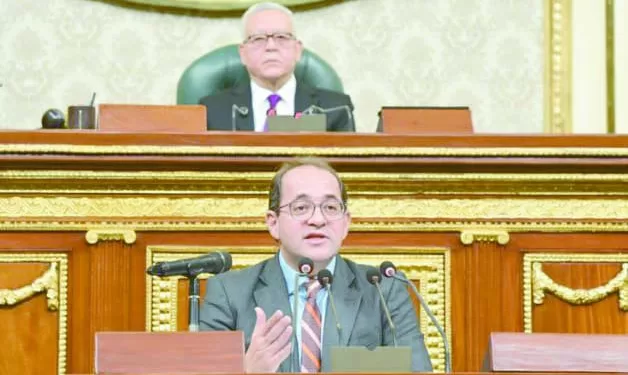 رئيس النادى ينفى أنباء حرمان الفريق من اللعب بالدورى