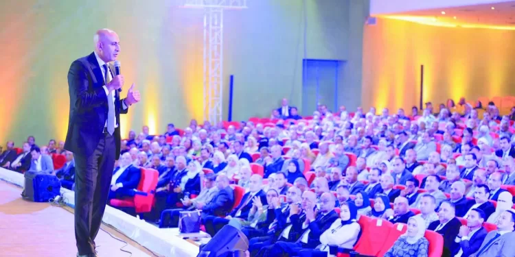 طلبات «جوميز» أوامر فى الزمالك.. والبرتغالى مستمر رغم الإغراءات