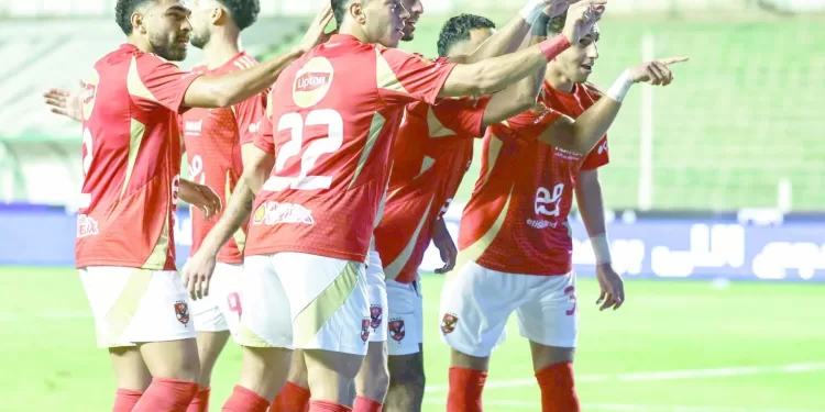 مفاجأة.. أهلاوية: مفاوضات مع «الأناكوندا».. و80 مليوناً لتفعيل عقد شراء «عطية الله»