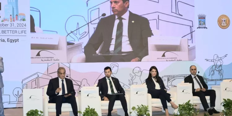 وزير الشباب يؤكد على دور الشباب المصري في مواجهة التغير المناخي ويستثمر في قدراتهم ليكونوا قادة التغيير المستدام 1 - جريدة الجمهورية وزير الشباب يؤكد على دور الشباب المصري في مواجهة التغير المناخي ويستثمر في قدراتهم ليكونوا قادة التغيير المستدام