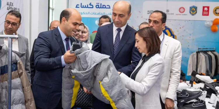 «دكان الفرحة» يفتح أبوابه لرعاية 2000 طالب وطالبة في جامعة دمنهور 1 - جريدة الجمهورية «دكان الفرحة» يفتح أبوابه لرعاية 2000 طالب وطالبة في جامعة دمنهور