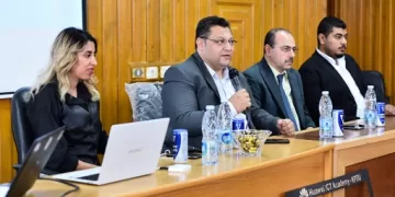 جامعة كفر الشيخ تخطو خطوات واسعة نحو الريادة في مجال الذكاء الاصطناعي