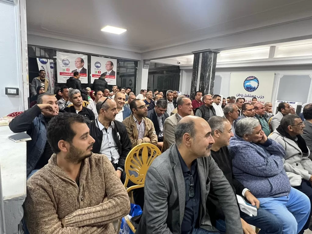 رئيس جهاز العاشر يستجيب لمطالب الأهالي ويوافق على طرح محلات وصيدليات 4 - جريدة الجمهورية WhatsApp Image 2024 11 08 at 8.44.38 PM - جريدة الجمهورية