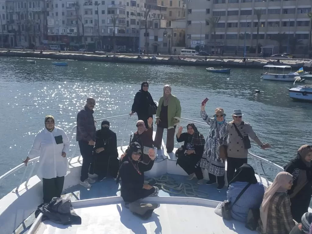 الدقهلية تحتفل بكبار السن برحلات ترفيهية 2 - جريدة الجمهورية WhatsApp Image 2024 11 08 at 9.05.05 PM 1 - جريدة الجمهورية