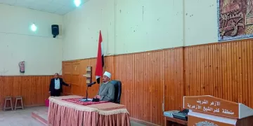 «شهاوي» يستمع لمطالب أولياء الأمور في معاهد كفر الشيخ