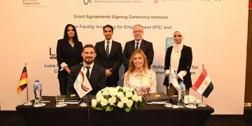 اتفاقيتا منح من (IFE) لتعزيز دور المرأة في سوق العمل المصري