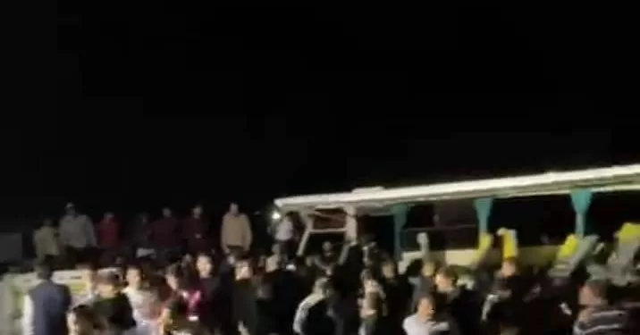 طريق الموت يحصد الأرواح.. وفاة 13 شخصًا وإصابة 27 آخرين على طريق المطرية بورسعيد 1 - جريدة الجمهورية طريق الموت يحصد الأرواح.. وفاة 13 شخصًا وإصابة 27 آخرين على طريق المطرية بورسعيد