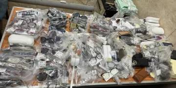 ضبط كميات كبيرة من الممنوعات بمطار القاهرة خلال شهر أكتوبر