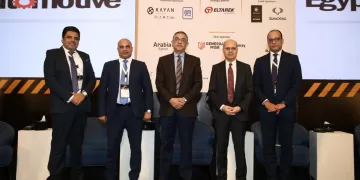 نجاح فريق طبى بمستشفى ميت غمر فى استئصال ٢٠ ورم ليفي من رحم فتاة