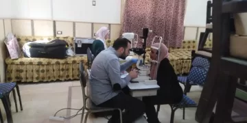 فحص ١٥٠ مريضا فى قافلة الرمد المجانية لمؤسسة حياة آمنة برأس غارب