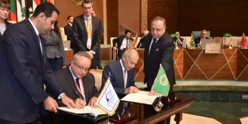 مكتبة الإسكندرية والجامعة العربية تلتزمان بتحقيق أهداف التنمية المستدامة