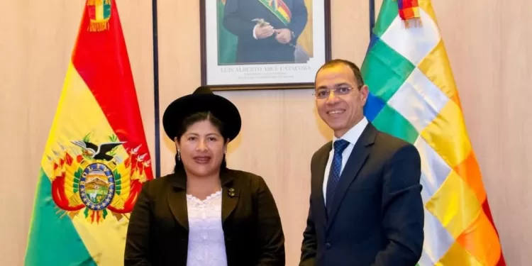 مصر وبوليفيا تحتفلان بالحضارة الفرعونية بمعرض استثنائي 1 - جريدة الجمهورية سفير مصر بمونروفيا يبحث مع وزيرة الخارجية الليبيرية سبل تعزيز العلاقات بين البلدين