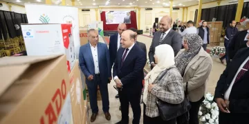 تحت مظلة التحالف الوطني.. محافظ كفر الشيخ يقدم 44 جهازًا كهربائيًا لـ11 عروسًا