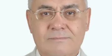 الأجنحة.. المتكسرة!