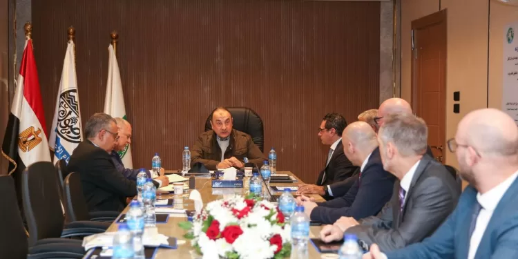 شيمي يبحث التعاون مع «MTG» العالمية و «الفولاذ الصناعية» لتعزيز القيمة المضافة لخام الحديد