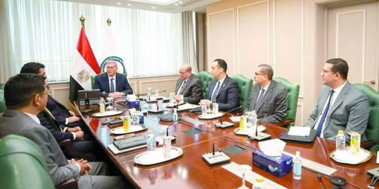 فرص استثمارية واعدة: بدوى يبحث زيادة التعاون مع «مجموعة القحطانى» السعودية  فى مجال البترول