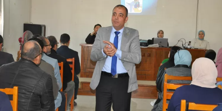 دورة تدريبية بجامعة حلوان لرفع كفاءة العاملين وتعزيز الأداء المؤسسي