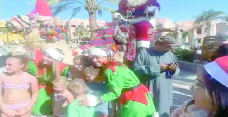 احتفالات الـ«كريسماس» بدأت فى المزارات السياحية 1 - جريدة الجمهورية احتفالات الـ«كريسماس» بدأت فى المزارات السياحية