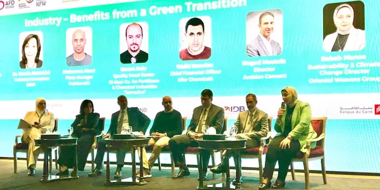 وزيرة البيئة تطلق برنامجاً جديداً للصناعة الخضراء بتمويل ٢٧١ مليون يورو 1 - جريدة الجمهورية وزيرة البيئة تطلق برنامجاً جديداً للصناعة الخضراء بتمويل ٢٧١ مليون يورو