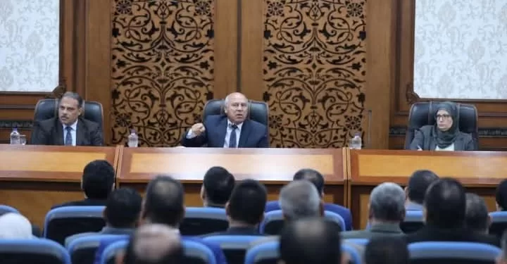 كامل الوزير يعلن عن خطة حكومية متكاملة لتطوير المرافق بالمناطق الصناعية خلال عام