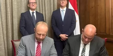 وزير البترول: ضخ استثمارات جديدة لتعزيز إنتاج الذهب في منجم السكري