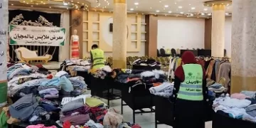 معارض لتوزيع الأثاث والملابس الجديدة بالمجان على الأسر الأَوْلَى بالرعاية بالمحافظات