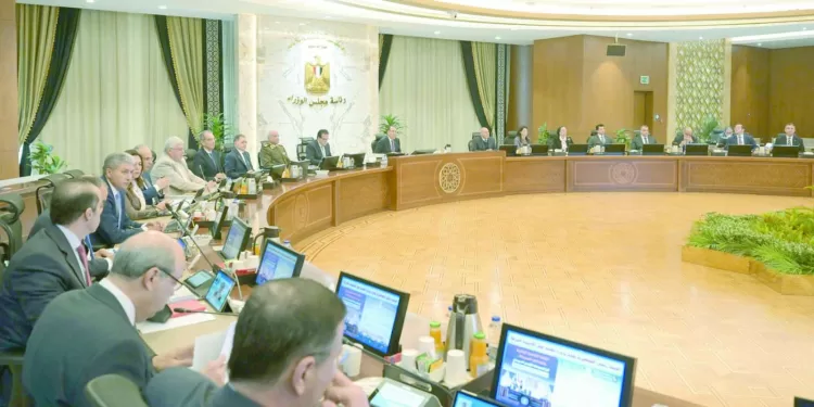 بشائر الخير مع العام الجديد: التوصل إلى اتفاق مع خبراء «النقد الدولى» بشأن المراجعة الرابعة لبرنامج الإصلاح الاقتصادى 1 - جريدة الجمهورية بشائر الخير مع العام الجديد: التوصل إلى اتفاق مع خبراء «النقد الدولى» بشأن المراجعة الرابعة لبرنامج الإصلاح الاقتصادى