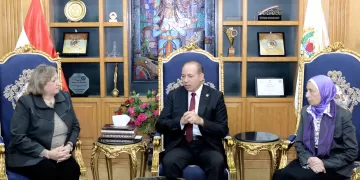 جامعة المنصورة تواصل مسيرة الجودة .. اعتماد كلية الطب البيطري وبرامج جديدة