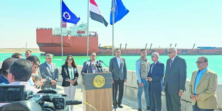 اللواء طارق الشاذلى لـ “الجمهورية” السويس منارة للاستثمار.. قريباً