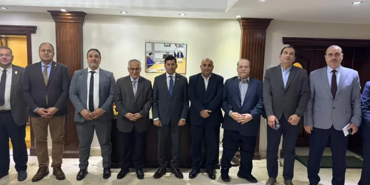 وزير الشباب والرياضة يؤكد دعمه الكامل لرياضة ذوي الهمم في لقاء مع مجلس إدارة اللجنة البارالمبية 1 - جريدة الجمهورية وزير الشباب والرياضة يؤكد دعمه الكامل لرياضة ذوي الهمم في لقاء مع مجلس إدارة اللجنة البارالمبية