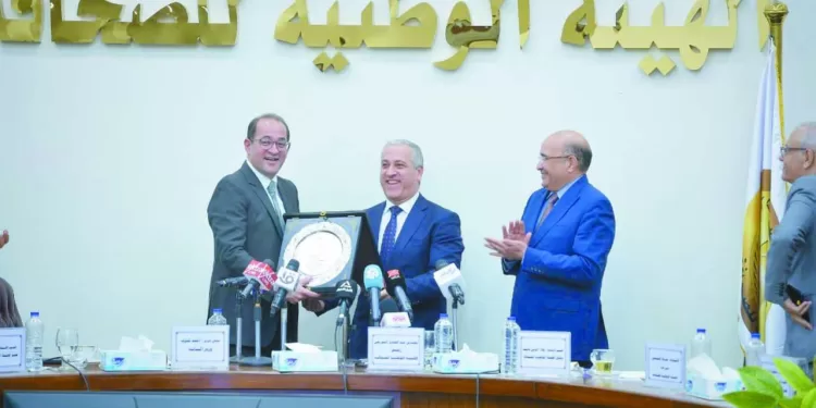 دمشق بين السكرة والفكرة