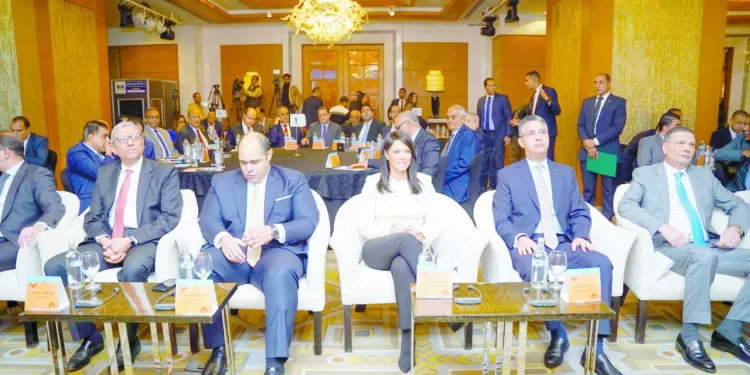 دمشق بين السكرة والفكرة