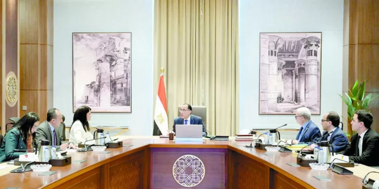 دمشق بين السكرة والفكرة