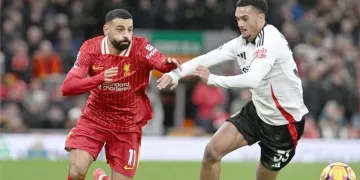 صلاح يصنع.. ليفربول يتعادل مع فولهام ويتراقص على قمة البريميرليج