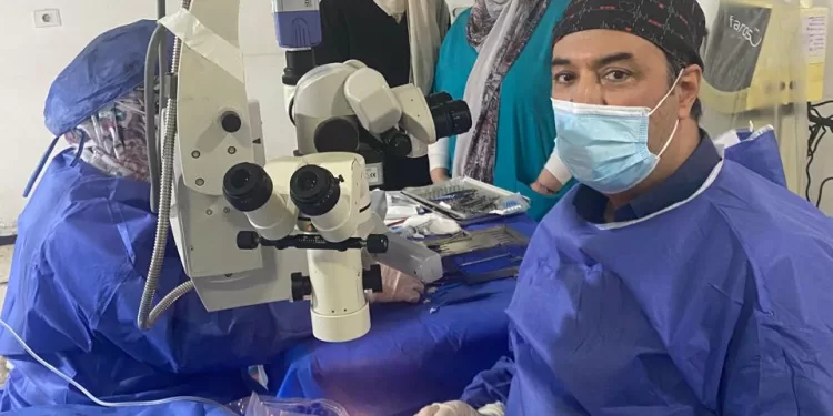 إجراء عمليتين ذات مهارة لزراعة القرنية بـ«رمد المنصورة»