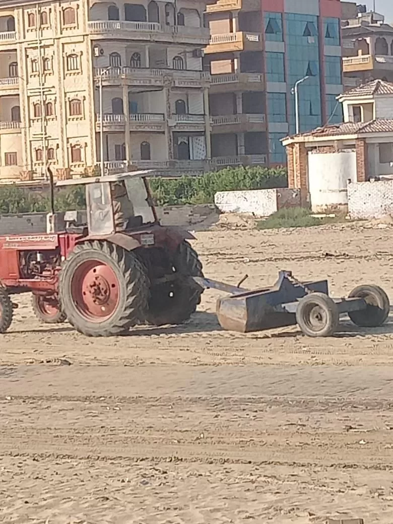 زيارة ميدانية لمرزوق لمتابعة المشروعات بجمصة والمنطقة الصناعية 9 - جريدة الجمهورية WhatsApp Image 2024 12 08 at 2.40.25 PM 2 - جريدة الجمهورية