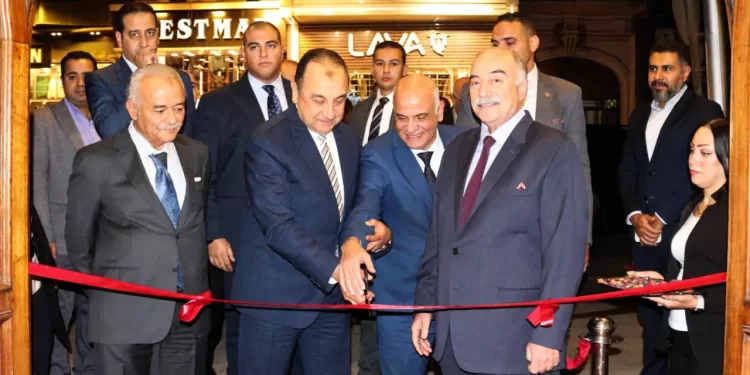 وزير قطاع الأعمال يفتتح معرض «بونتريمولي» التاريخي بعد التطوير