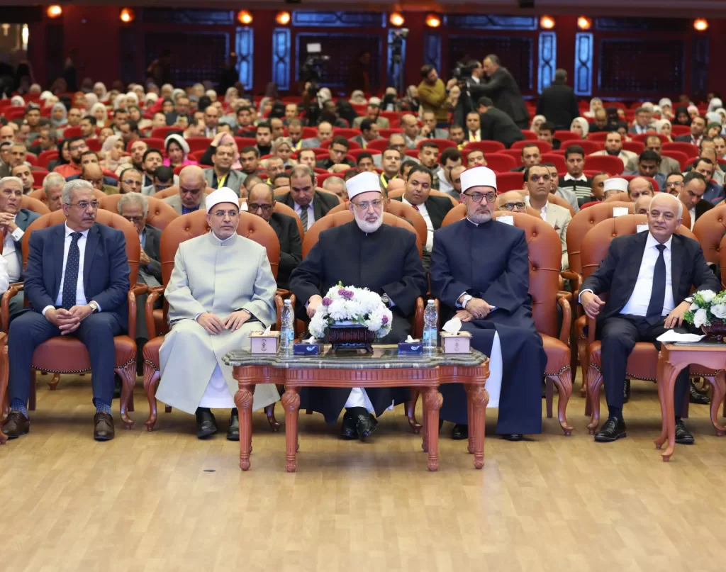رضا حجازي: تقنيات الذكاء الاصطناعي تمثل فرصًا ذهبية للارتقاء بمستوى التعليم 3 - جريدة الجمهورية WhatsApp Image 2024 12 09 at 12.07.01 AM 2 - جريدة الجمهورية