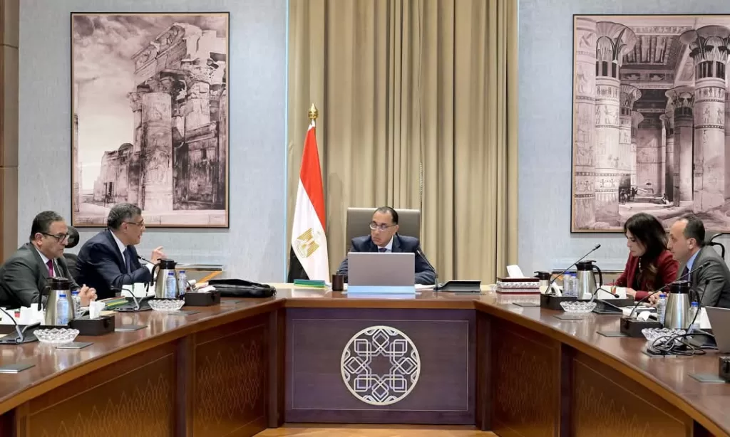 رئيس الوزراء يوجه بتسريع وتيرة المشروعات الاستثمارية في الجيزة 3 - جريدة الجمهورية WhatsApp Image 2024 12 09 at 7.23.44 PM 1 - جريدة الجمهورية