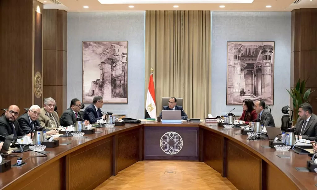 رئيس الوزراء يوجه بتسريع وتيرة المشروعات الاستثمارية في الجيزة 2 - جريدة الجمهورية WhatsApp Image 2024 12 09 at 7.23.44 PM - جريدة الجمهورية