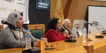 ورشة عمل شاملة حول آليات عمل النظام المصرفي فى «تجارة حلوان الأهلية»